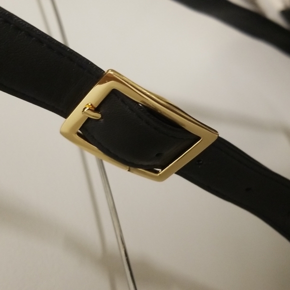 Aigner Shoulder Bag - Picture 6 of 7